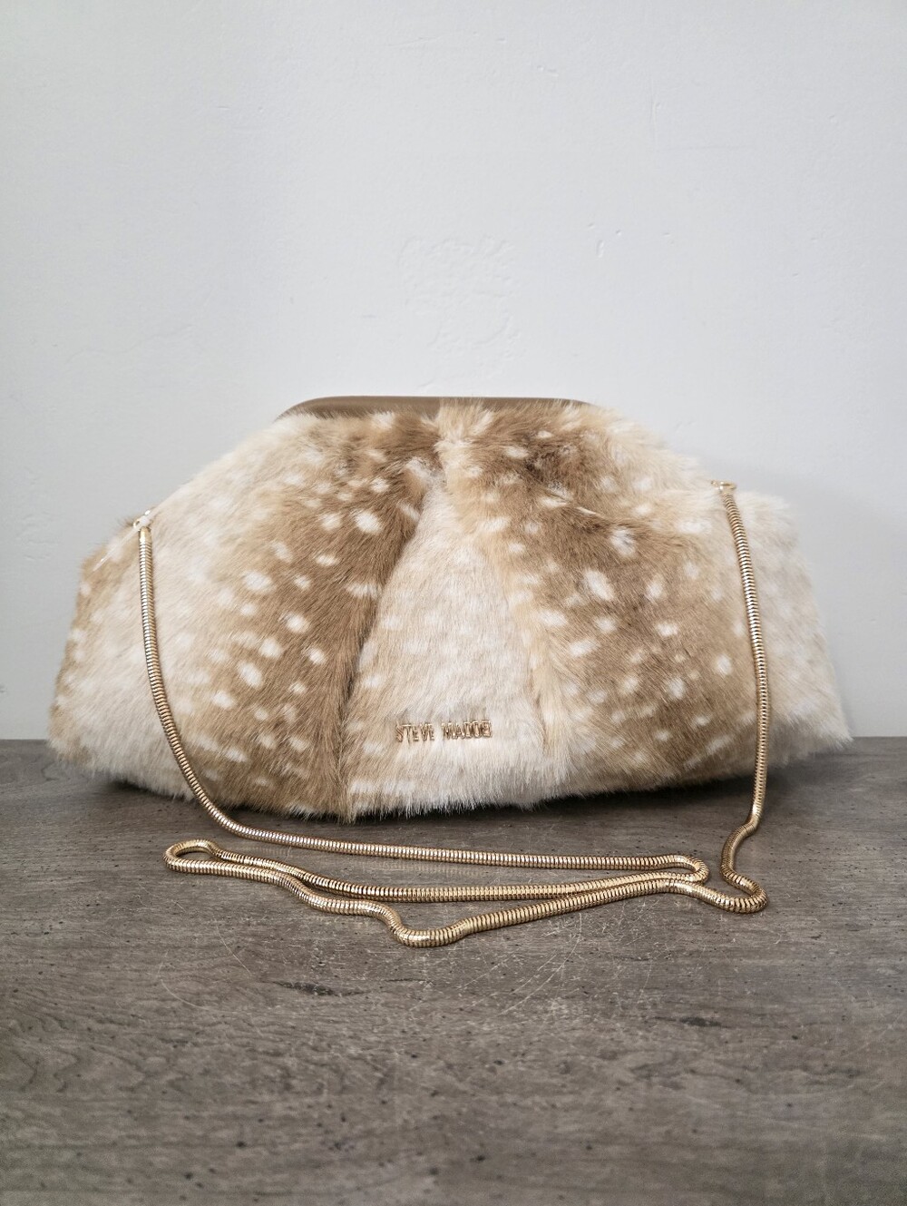 Steve Madden Bpinch Clutch Faux Fur Natural Shoulder Bag with Gold Chain Strap